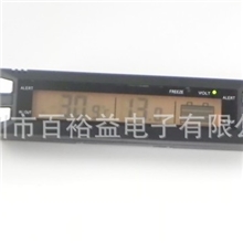 E30内外温度计时钟日历车载时钟车载温度计时钟汽车用品