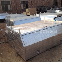 加工船用工具箱