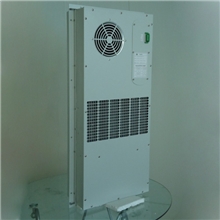 60W/K超导热管机柜热交换器