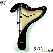 【混批】木制创意客厅静音挂钟艺术钟表静音工艺时钟竖琴