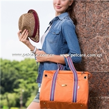 批发宠物包厂家PETCARE芘嘉儿狗包宠物袋日本时尚折叠宠物箱126CC