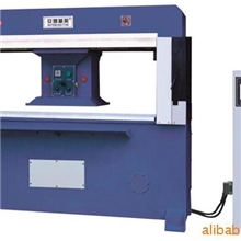 XCLL3-250、350精密四柱式液压裁断机