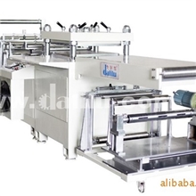 专业生产销售精密四柱电脑双边自动送料液压裁断机DLC-8F