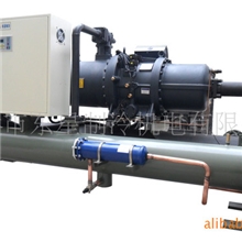 供应30匹高压冷却循环泵冷冻机机组，40HP风冷式热泵工业冰水机组