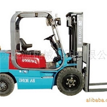 【山能机械】供应工程机械3吨柴油机叉车