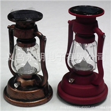 供应太阳能野营灯/多功能手摇马灯灯/太阳能手提灯厂家直销