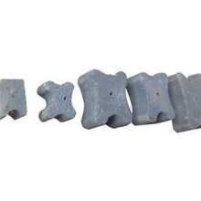 专业批发水泥垫块、水泥支撑、水泥马蹬