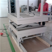 量身订做轨道式液压升降台