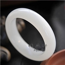 厂家直销羊脂级A货白玉手镯子水润细腻极品白玉手镯批发供应