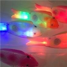 混批仿真电动游走鱼会跑会摇尾电动鱼全身发光带音乐电动玩具