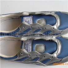 厂家直销跑钉鞋蓝白相间库存超低格出售