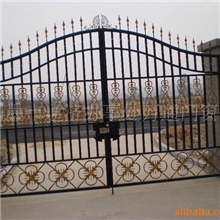 青岛万通门窗供应铝合金门窗敬请选购（图）