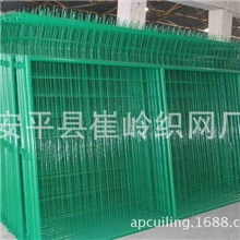 大量销售公园围栏网勾花小区护栏网农场围栏网