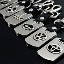 高档车标钥匙扣创意皮质车标金属钥匙扣真皮钥匙扣汽车钥匙扣