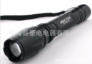 热卖大功率强光CREET6伸缩变焦强光大功率手电