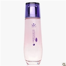 黑珍珠养白能量水滋养肌肤揉软润滑收缩毛孔深度清洁去角质