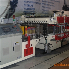 供应PVC木塑结皮发泡板材挤出生产线设备