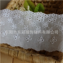 全棉刺绣镂空花边流行四孔五孔六孔小花立体绣花装饰边8CM