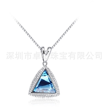 热卖款银饰厂家批发925银采用施华洛世奇元素时尚三角情纯银吊坠