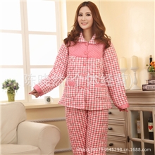 厂家直销秋冬新品女睡衣超柔夹棉三层加厚女士格子家居服套装
