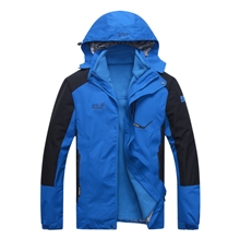 厂家直销冲锋衣情侣款男女款抓绒两件套三合一冲锋衣滑雪服6666