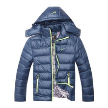 批发供应2013秋装新款情侣装外套修身带帽轻薄款短款羽绒服女1888