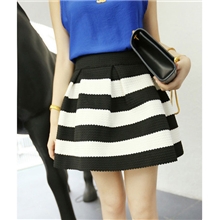 2013秋冬装欧美大牌高端品质时尚条纹蓬蓬高腰半身裙/短裙黑白