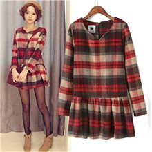 韩国官网英伦厚重毛呢料V领格子连衣裙秋冬新款修身打底裙子批发