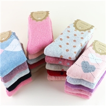 伊兹密尔羊毛女袜冬款保暖加厚毛圈拉毛袜地板女袜兔羊毛袜子