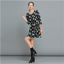 衣阁里拉秋冬新款欧洲站花朵图案收腰长袖连衣裙女装批发6508