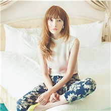 高品质vivi杂志Lena走秀款snidel百搭手工钩针镂空无袖针织衫