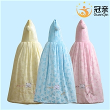 婴儿披风秋冬款加厚天鹅绒斗篷男女儿童宝宝披肩外套新生儿用品