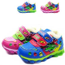 2013冬季新品网络爆款小童棉鞋儿童运动鞋239