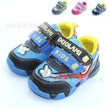 中国好童鞋2013新款卡通网布亮灯男女儿童运动鞋童鞋批发22-26
