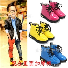 厂家供应2013秋冬新款童鞋漆皮儿童马丁靴时尚潮鞋男女童皮鞋棉鞋