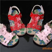 【童鞋批发】新款女童外贸花朵小童凉鞋公主牛筋底童鞋特价A09