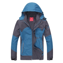 2013秋冬冲锋衣爆款特价批发保暖防风防雨登山服