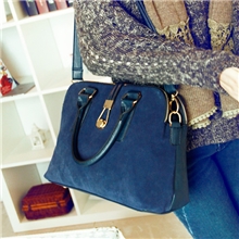 2013冬季新款包包批发斜挎包单肩包欧美女士磨砂真皮锁扣女包