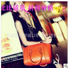 批发女包2013新款韩版女士休闲包鳄鱼纹包单肩斜跨包手提包9737