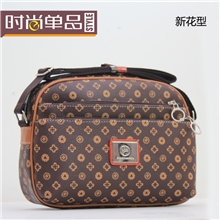 2012冬季新款中年女包斜挎包中老年包包妈妈包斜跨包小挎包旅游包