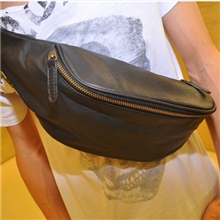 潮流男士包2013新款韩版胸包休闲小腰包男士运动腰包旅游男包潮