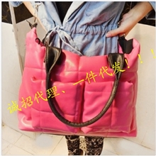 2013韩版爆款太空棉服加厚双兜女包单肩手提新款女包大包新款