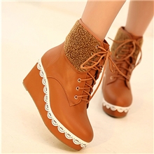 一件代发呛口小辣椒新款女冬靴坡跟短靴厚底马丁靴毛裸靴女鞋广州