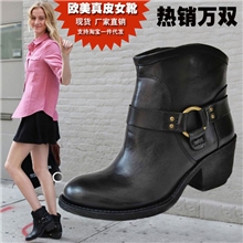 女士短靴新款欧美女靴英伦真皮粗跟短靴马丁靴高跟尖头中筒靴子