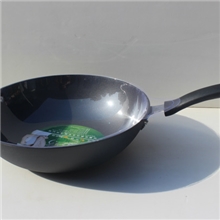 郏县炊具厂家供应新一代黑磨砂铸铁搪瓷健康炒锅永不爆瓷
