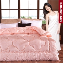 明超国际|秋冬加厚亲肤被子超细纤维被芯春秋被冬被厂家批发OEM