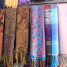 新款秋冬季方巾骑车空调加厚超大围巾女士披肩中国风围巾花样风姿