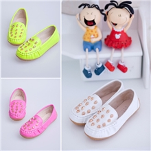 2013春秋新款童鞋韩版男童皮鞋休闲豆豆鞋儿童铆钉亲子鞋女童鞋