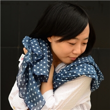索吻青蛙原创品牌围巾女秋冬棉质混纺文艺森女系蓝色圆点2米超长