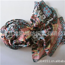 德清围巾厂家低价批发秋季民族图案巴厘纱超大印花围巾丝巾现货